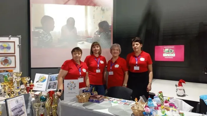 photo_5413695127609348129_y