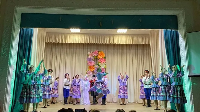 photo_5436053786750735578_y